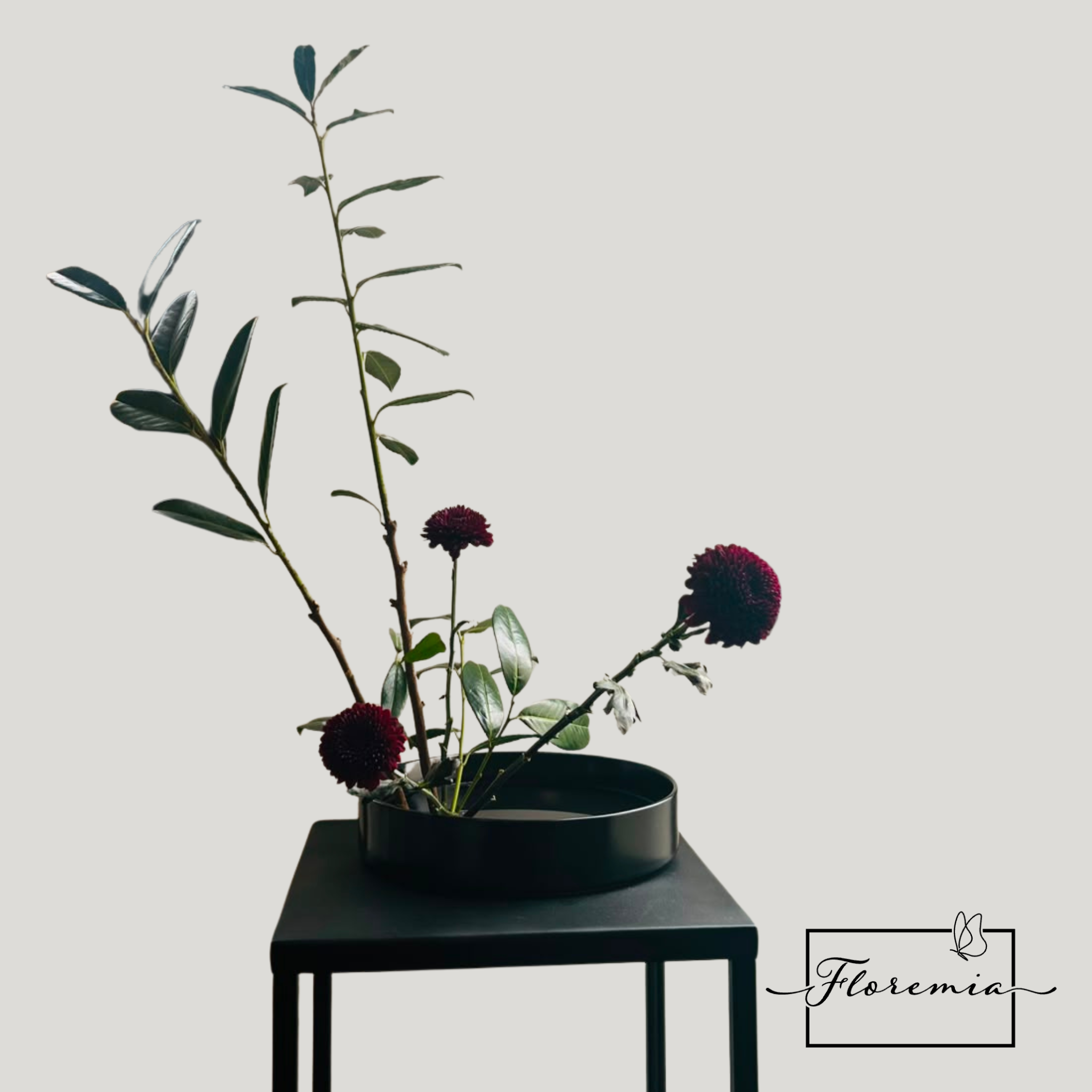 Tipo Ikebana cremones Morado